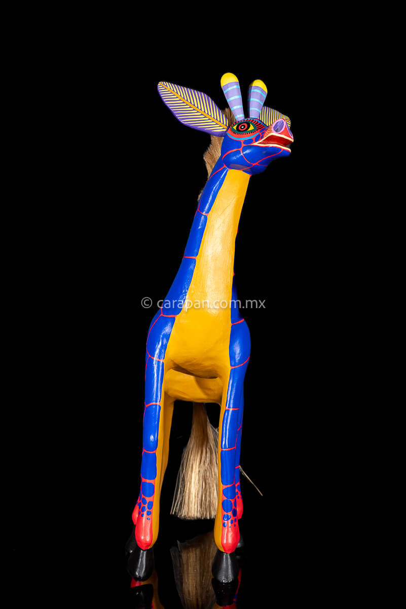 Mexican Giraffe Wooden Sculpture Alebrije from Oaxaca