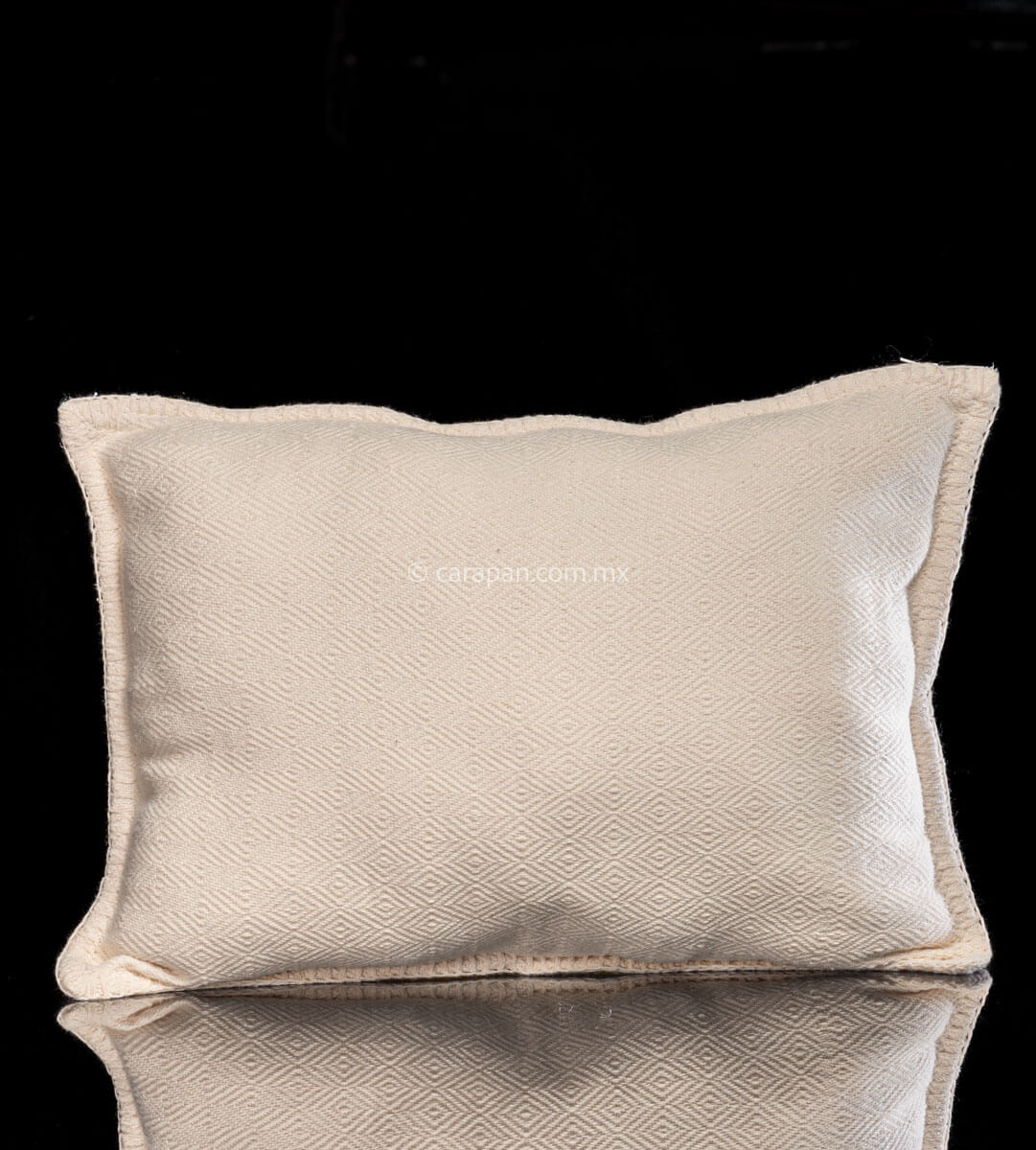 Set of 2 raw cotton rectangular cushion covers with diamonds pattern