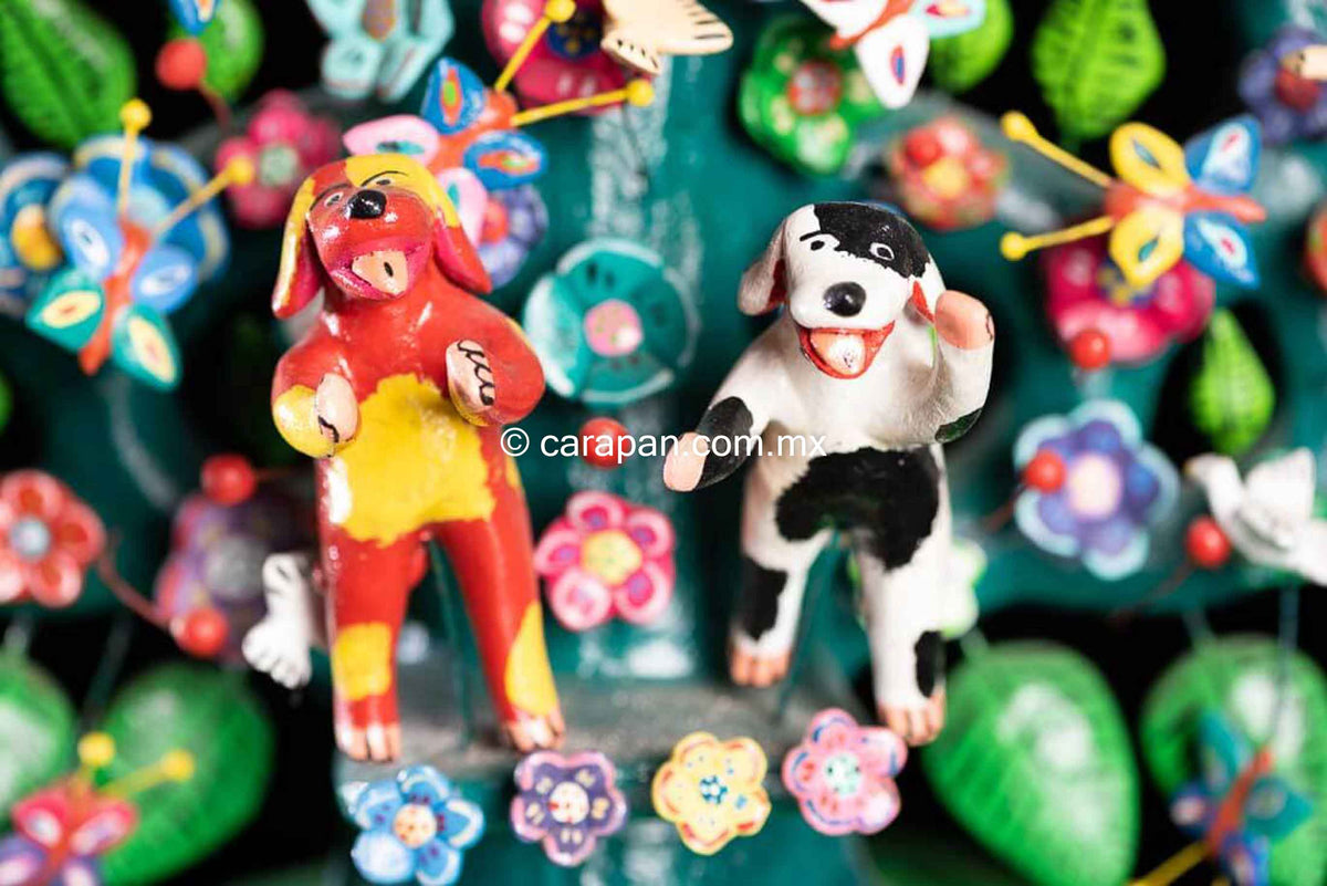 Dogs Mexican Tree of Life Betus Clay