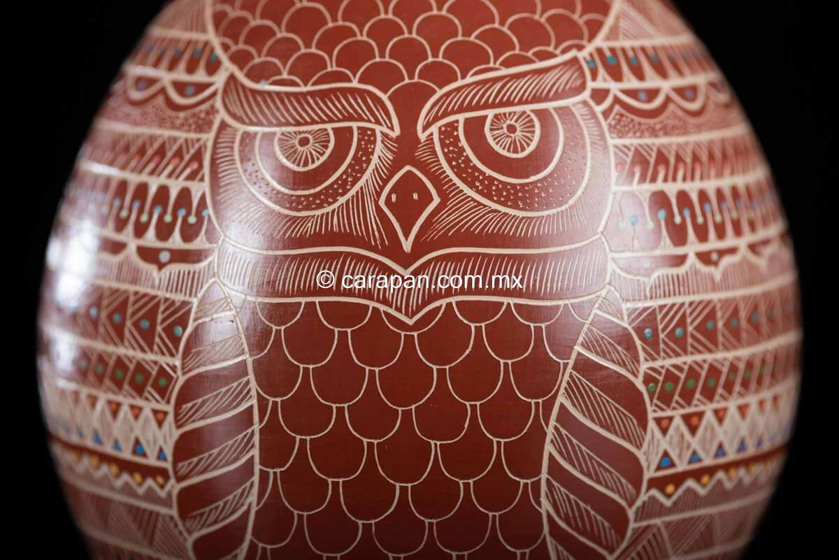 Mata Ortiz Ceramic Pot with Owls Sgraffito Technique