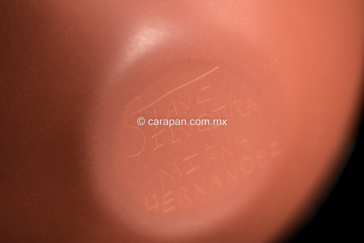 Mata-Ortiz-ceramic-pot-beige-orange-Tavo-Silveira-