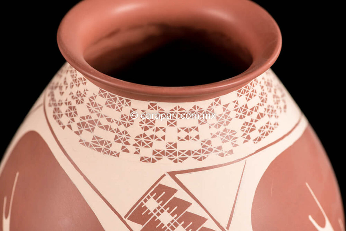 Mata-Ortiz-ceramic-pot-brown-loya-