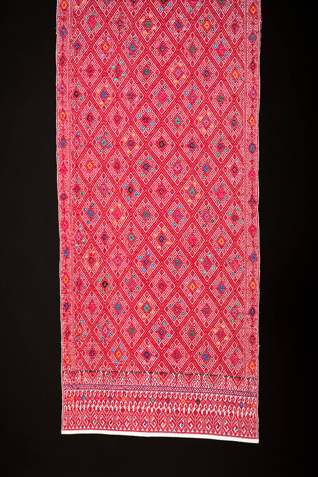 Waist loomed table runner from Chiapas Mexico