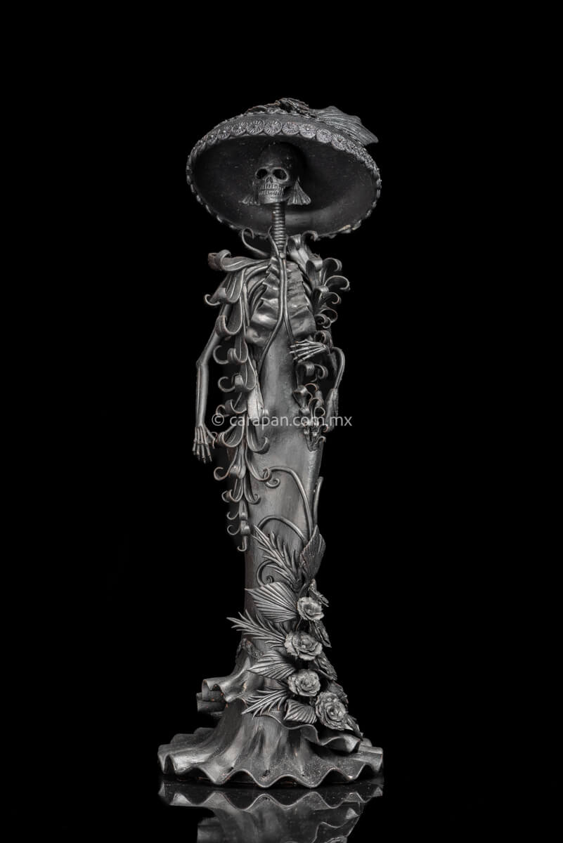 Catrina Day of the dead Sculpture in Black Diego Rivera Style