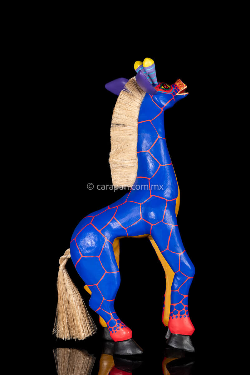 Mexican Giraffe Wooden Sculpture Alebrije from Oaxaca