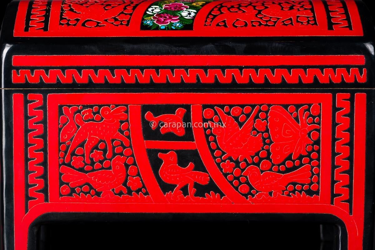 Lacquered Wood Box in red over black Crafted in Olinalá Mexico