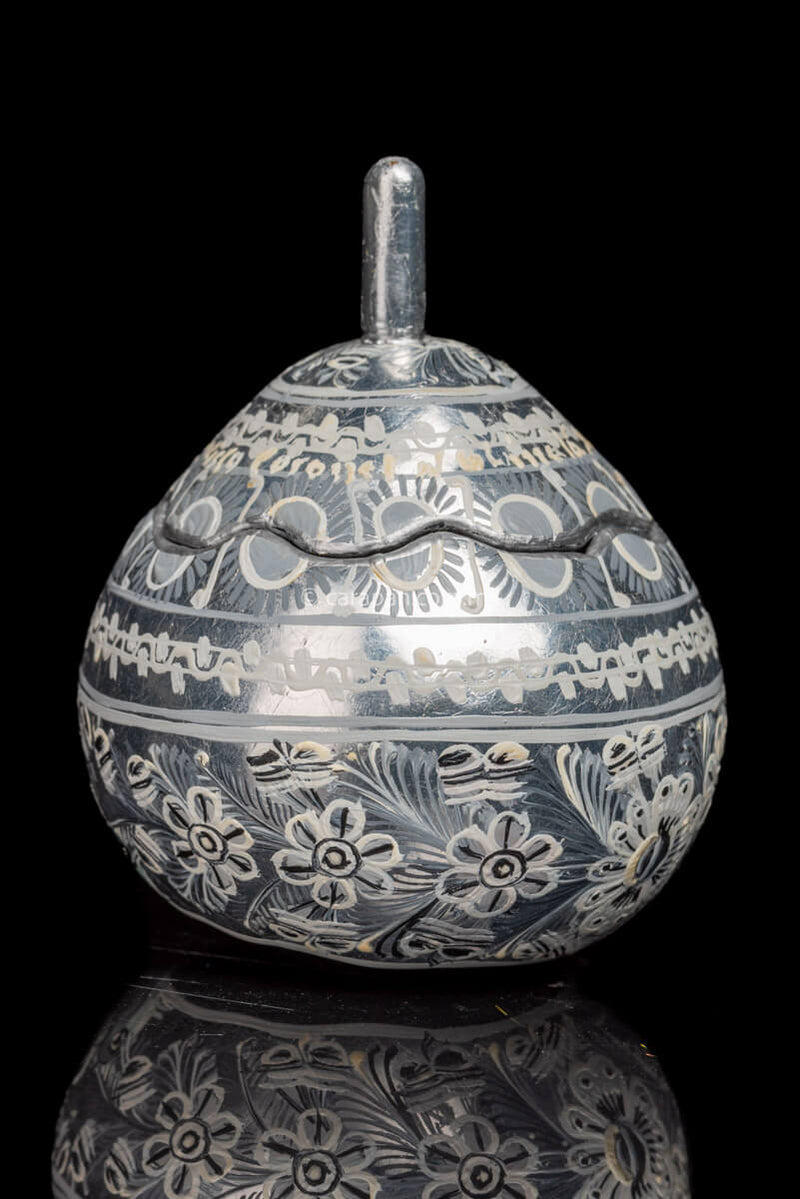 Silver Outlined Lacquered gourd by Chico Coronel 