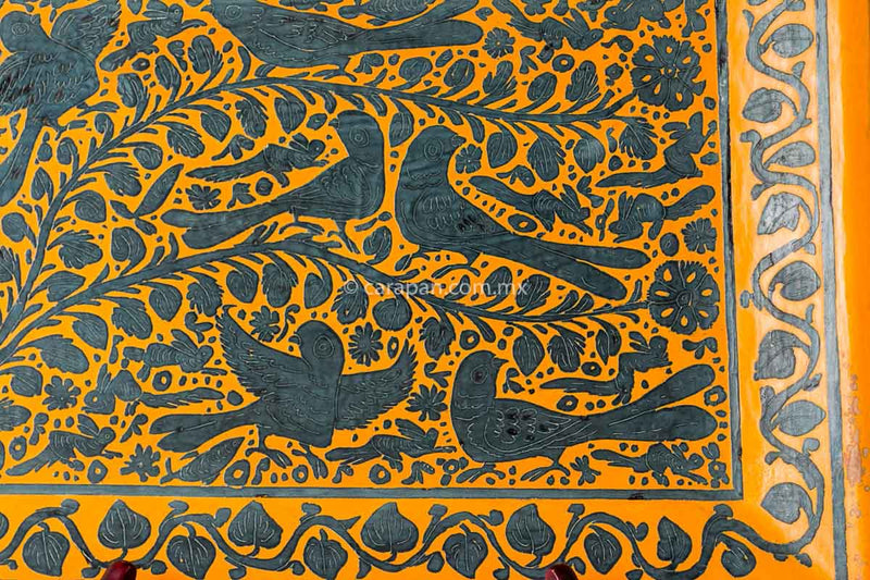 Vintage Lacquered Wood Tray with etched birds and leafs in blaack over orange. Crafted in the 1960's in Olinalá Guerrero. Due to its vintage condition lacquer is peeled off in some areas.