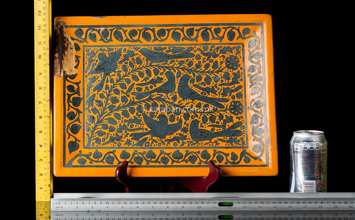 Vintage Lacquered Wood Tray with etched birds and leafs in blaack over orange. Crafted in the 1960's in Olinalá Guerrero. Due to its vintage condition lacquer is peeled off in some areas. 