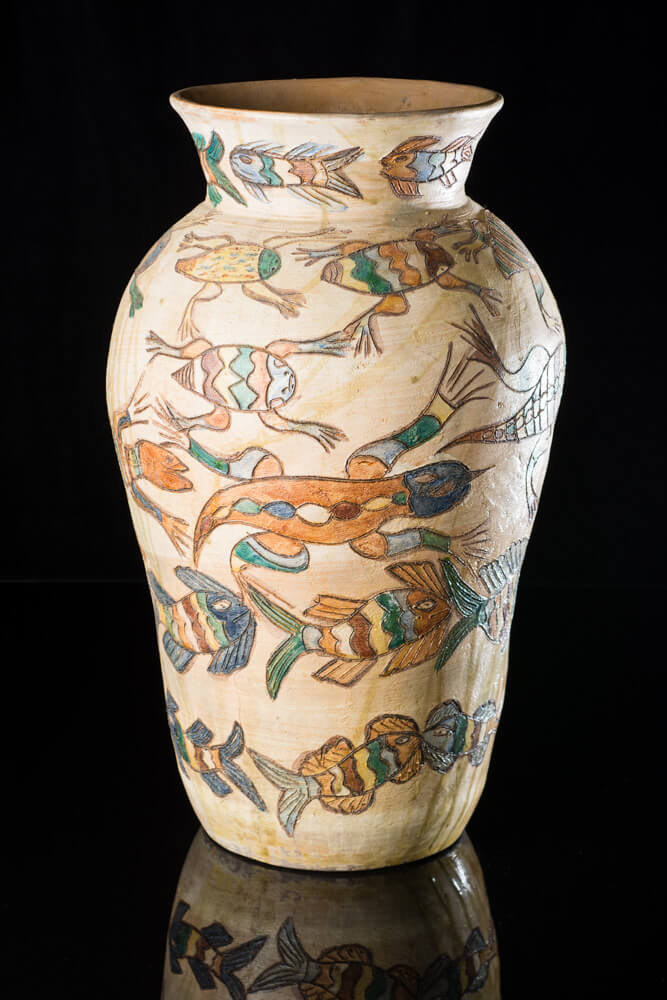 Ceramic pot with Fish & Lizards by Oaxacan Artist Dolores Porras