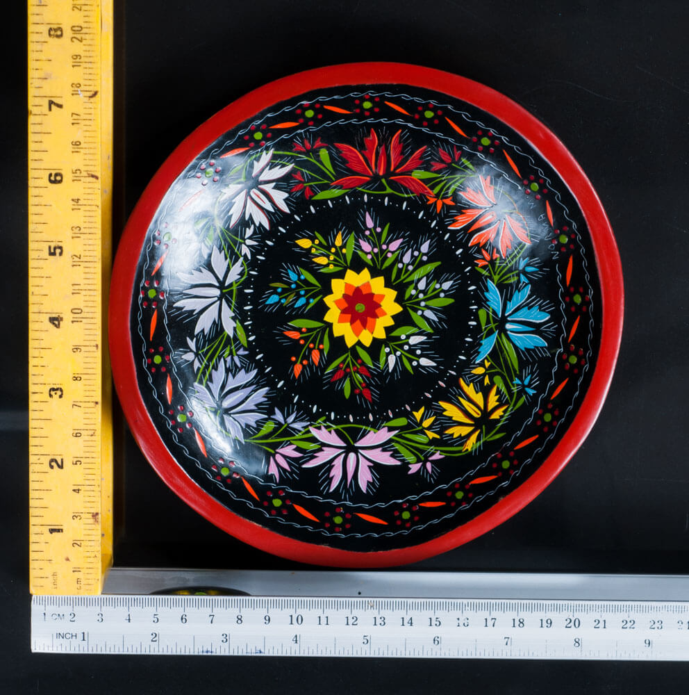 Maque Lacquered Wood Batea flowers red black