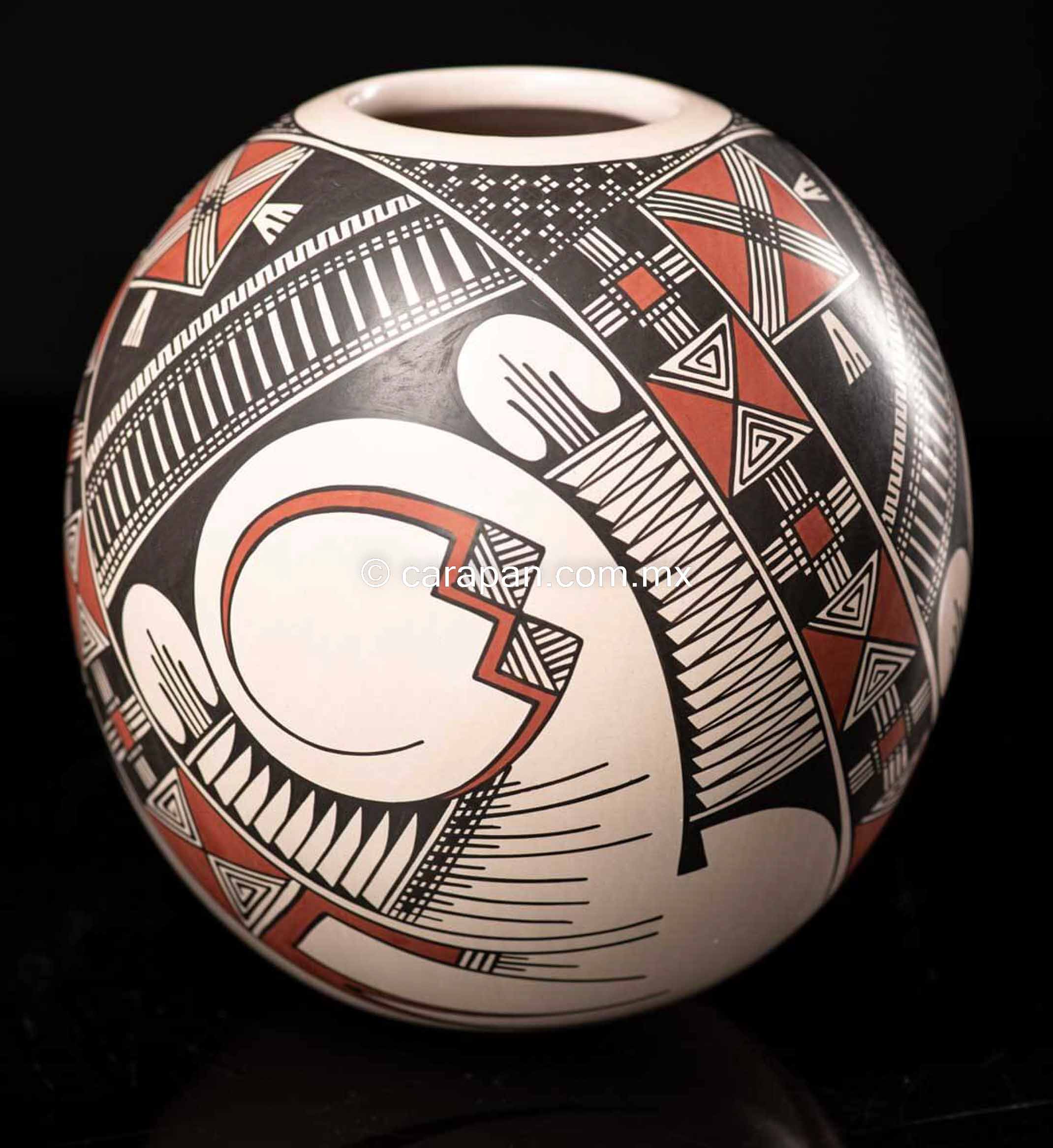 Mata Ortiz Spheric Pot Fine Mexican Pottery Casas Grandes Tradition