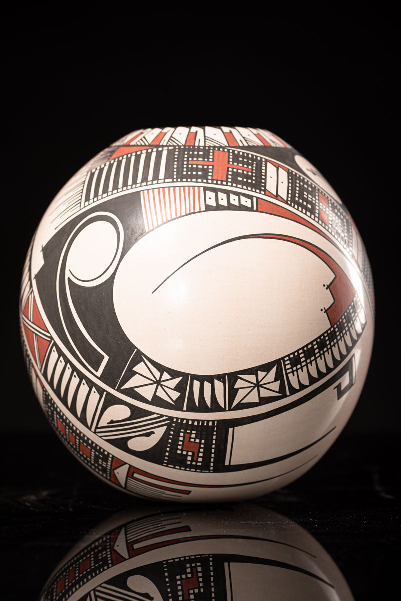 Mata Ortiz Ceramic White Sphere Pot Mexican Pottery Art