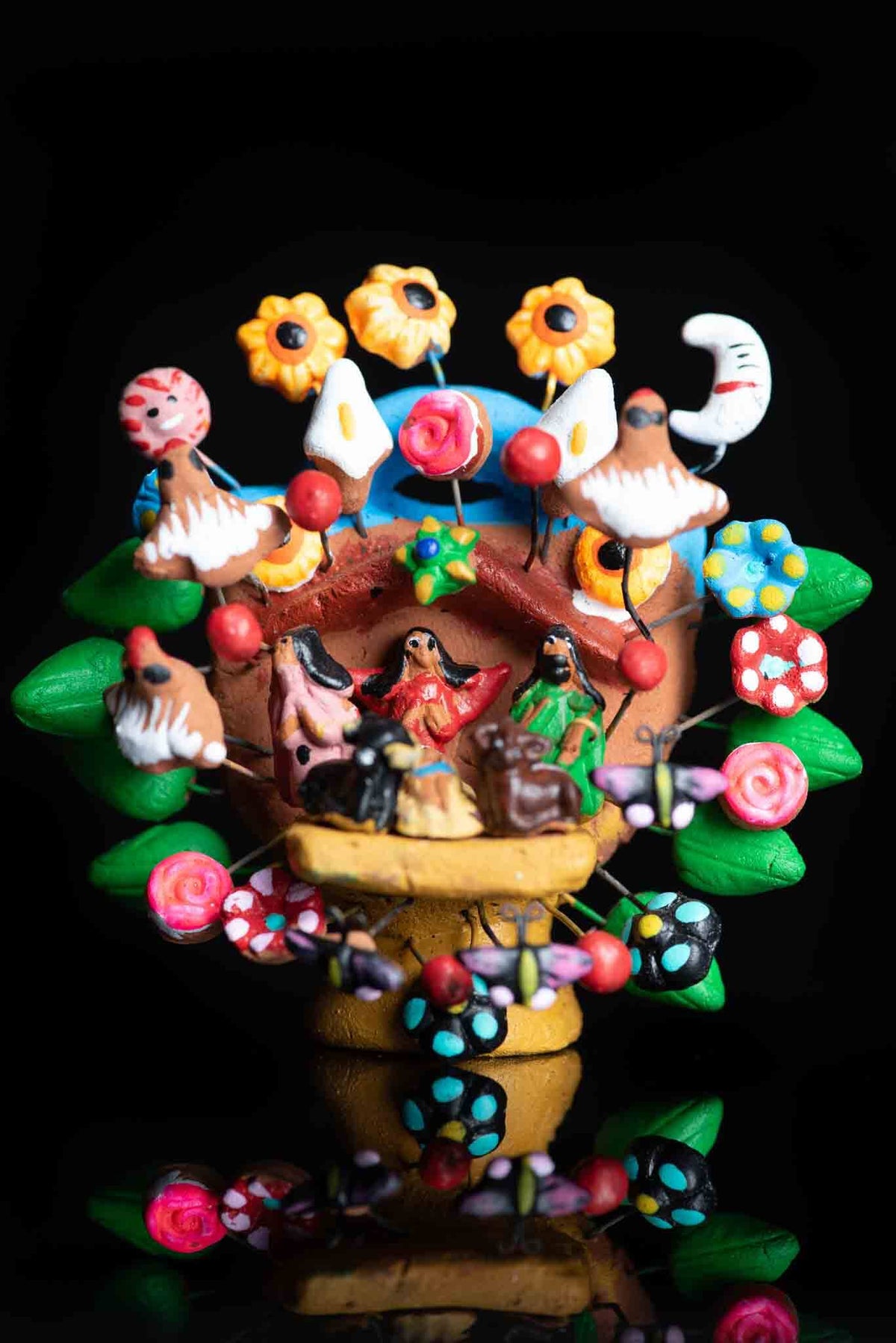 Miniature Mexican Pottery & Folk Art. Nativity Tree of Life 