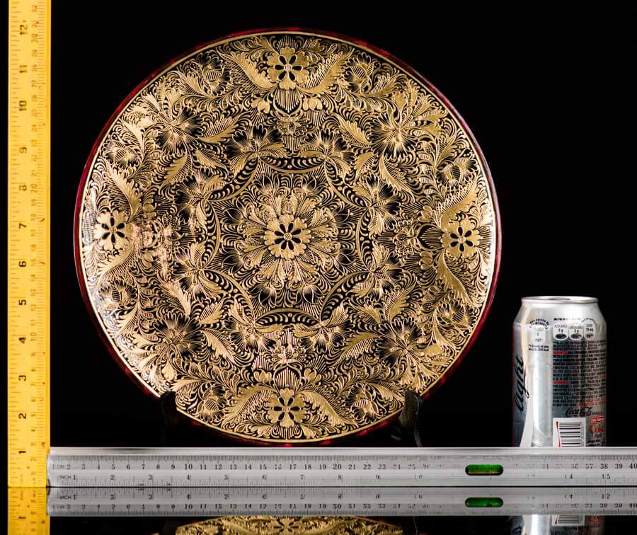 Rulers Gold Outlined Dish Lacquerware with geometric patterns. Folk Art from Patzcuaro.